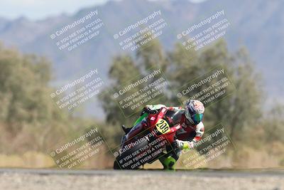 media/Oct-13-2025-Moto Forza (Mon) [[a66d839500]]/2-A Group/Session 4 Turn 7/